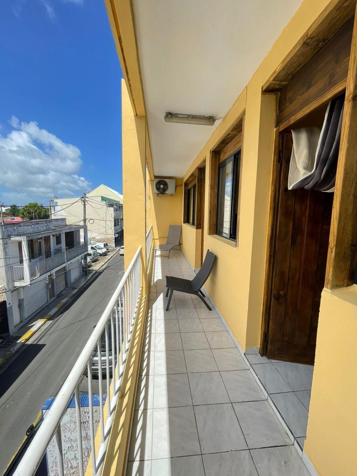 Appartement tout confort Sainte-Anne  Extérieur photo