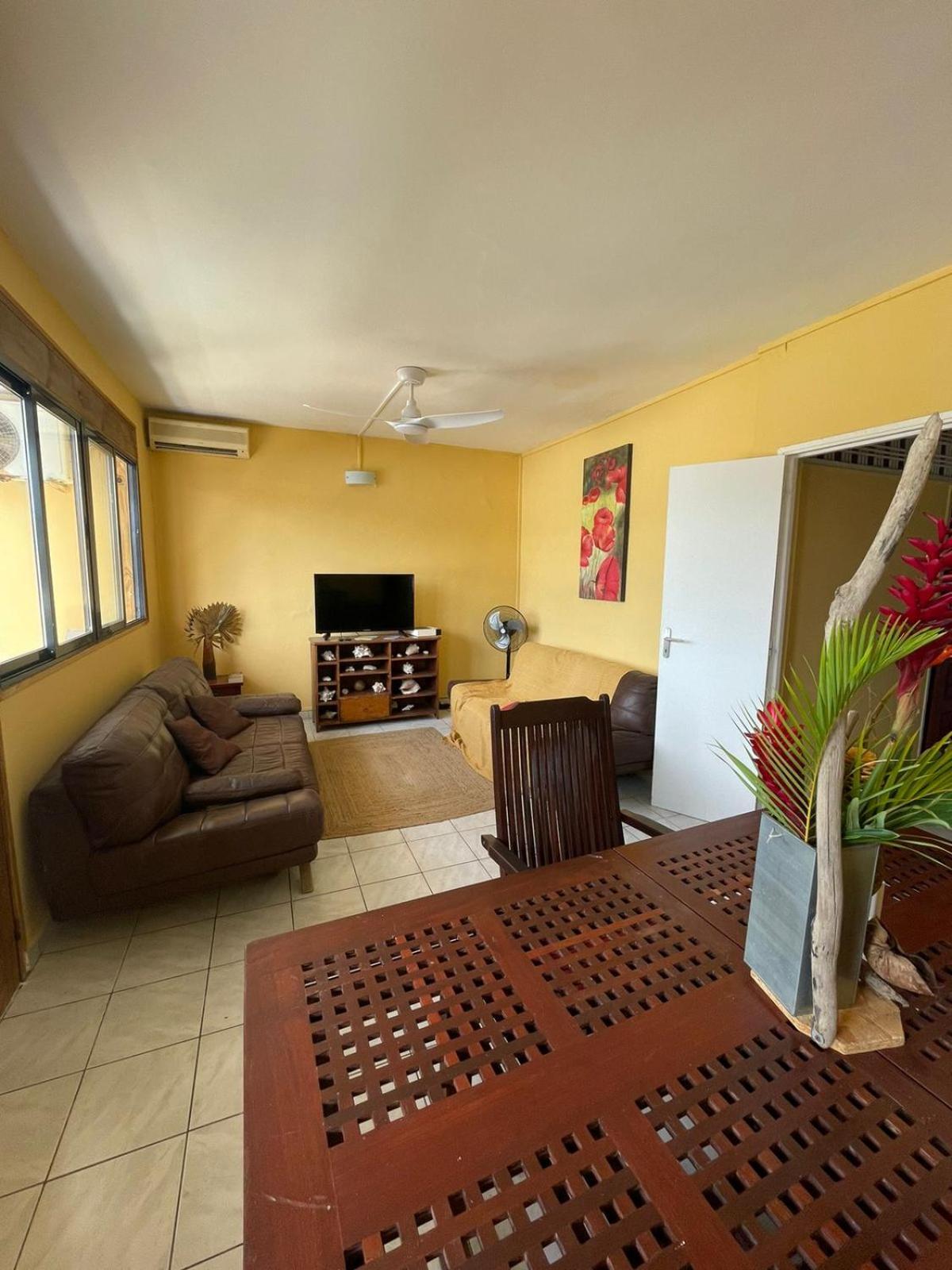 Appartement tout confort Sainte-Anne  Extérieur photo