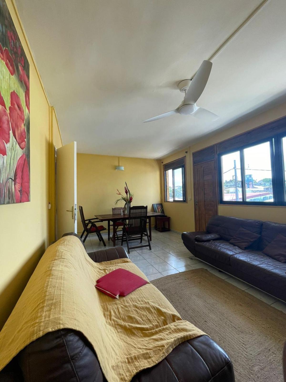 Appartement tout confort Sainte-Anne  Extérieur photo